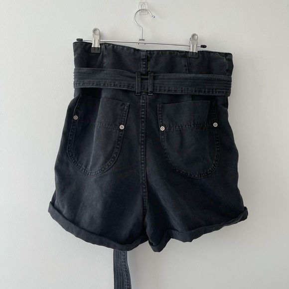 ZARA WOMENS SIZE 8 BAGGY D RING BLACK DENIM SHORTS - Picture 2 of 2